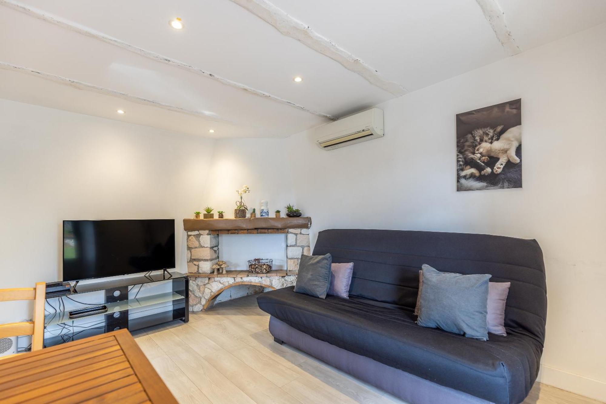 Lb Vacation Rentals I Charming Little Bucolic House 5-Min From City Муан-Сарту Екстериор снимка